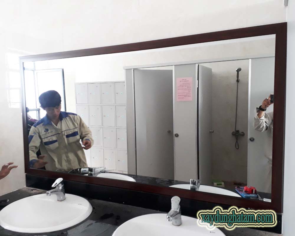 gương phòng tắm