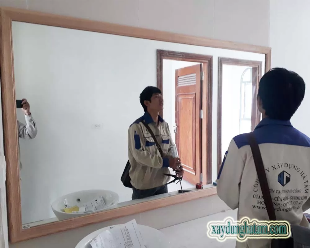 gương nhà vệ sinh