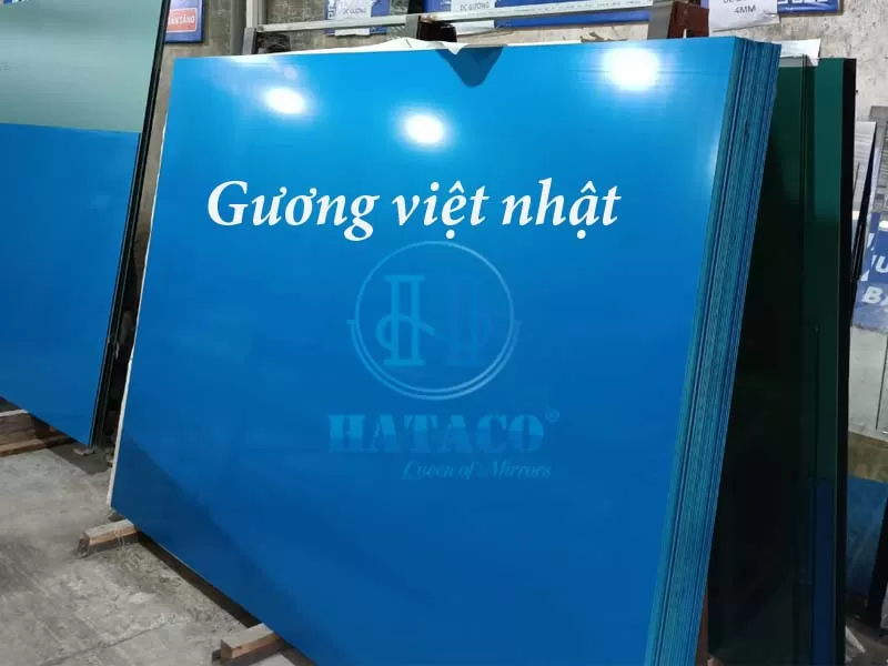 Gương Việt Nhật