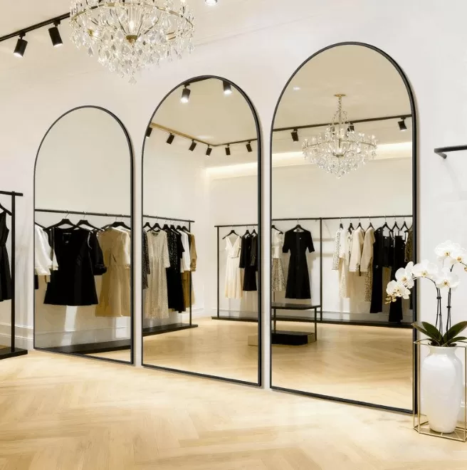 Kích thước gương cho shop thời trang