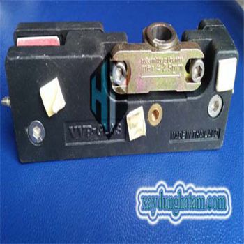 Sửa chữa cửa kính cường lực bị xệ cánh như thế nào?