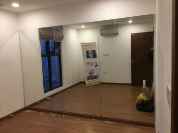 Gương phòng tập Yoga cho trải nghiệm tập luyện chuyên nghiệp tại nhà