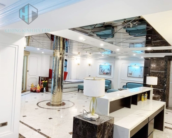 Gương dán trần nhà- Gương trang trí dán trần nhà và những thông tin cần hiểu rõ để đảm bảo an toàn khi sử dụng