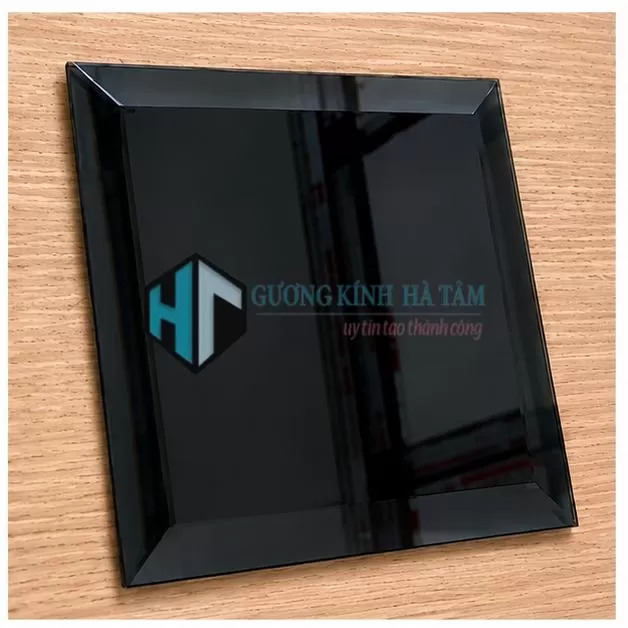 Gương bỉ AGC màu đen